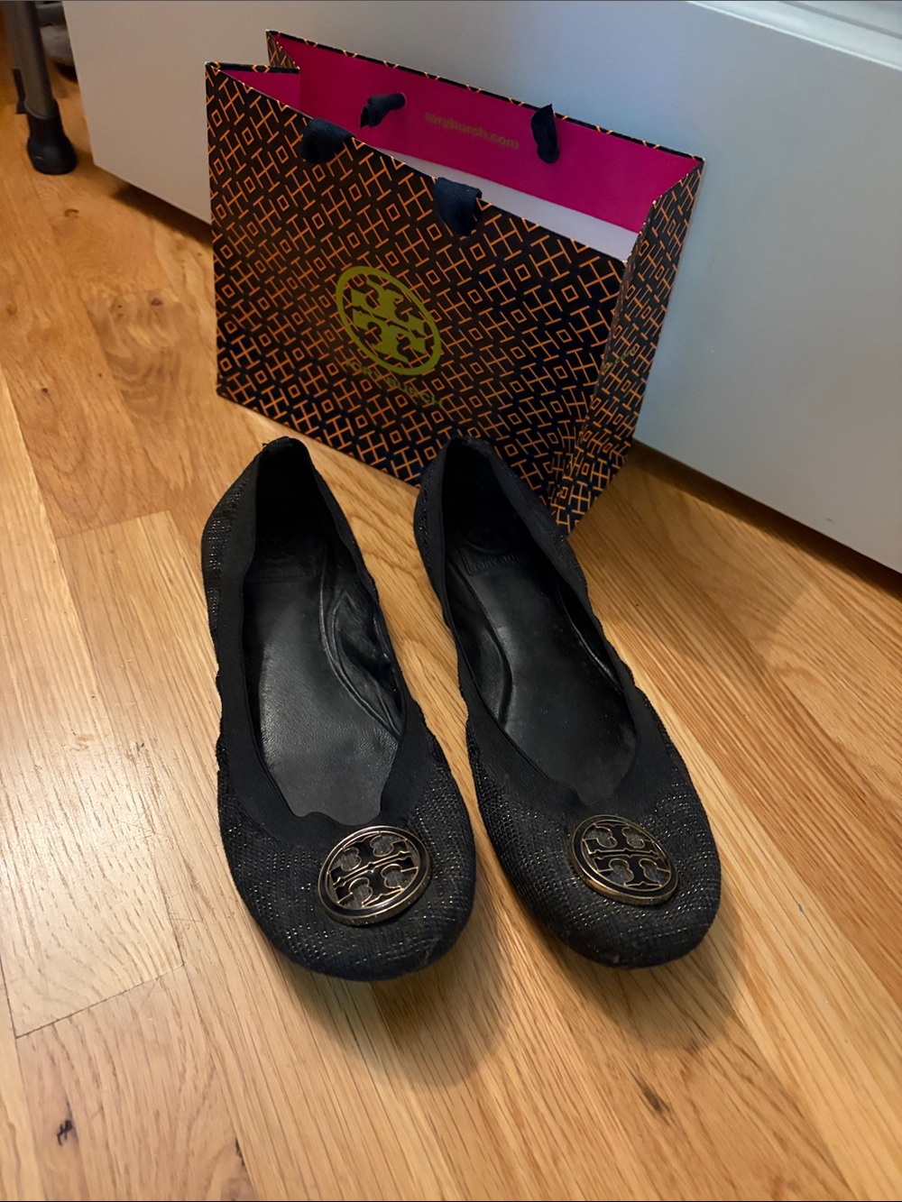 Tory Burch Black Logo Round-Toe Ballet Flats
